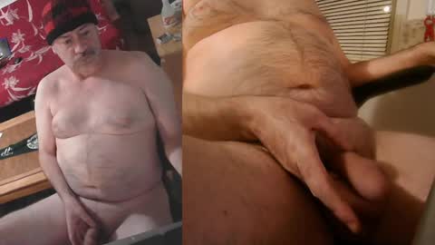 Snapshot of portlandjacob chatting on January 2, 12:35 pm portlandjacob online show from January 2, 12:35 pm