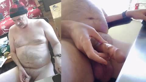 Snapshot of portlandjacob chatting on January 8, 6:52 pm portlandjacob online show from January 8, 6:52 pm