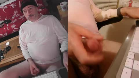 Snapshot of portlandjacob chatting on January 31, 1:02 pm portlandjacob online show from January 31, 1:02 pm