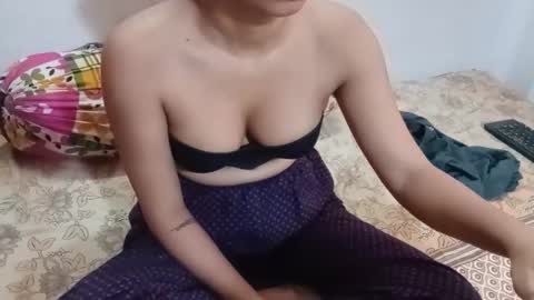 Snapshot of poulomi_das chatting on September 16, 4:24 am poulomi online show from September 16, 4:24 am