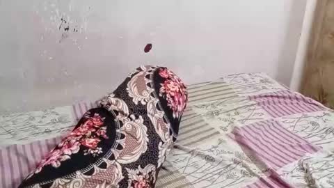 Snapshot of poulomi_das chatting on November 18, 5:34 am poulomi online show from November 18, 5:34 am