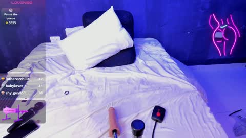 Powder  online show from January 25, 5:08 pm