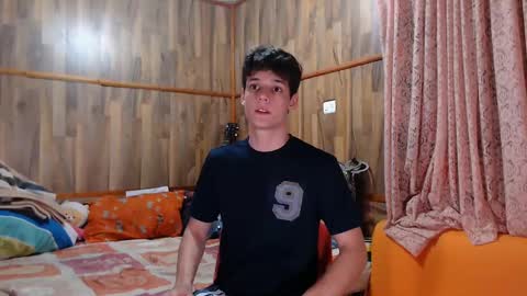 Snapshot of powertwinky chatting on February 12, 5:58 am chris independent online show from February 12, 5:58 am