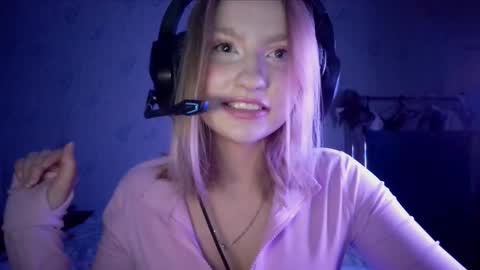 pr_in_cess_ online show from September 21, 8:21 pm