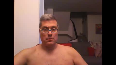 Snapshot of prendimisubito chatting on December 10, 3:20 am prendimisubito online show from December 10, 3:20 am