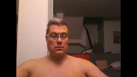 Snapshot of prendimisubito chatting on December 13, 1:59 am prendimisubito online show from December 13, 1:59 am