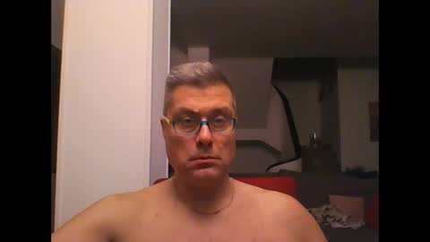 Snapshot of prendimisubito chatting on December 27, 12:39 am prendimisubito online show from December 27, 12:39 am