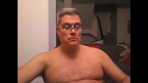 Snapshot of prendimisubito chatting on January 5, 1:56 am prendimisubito online show from January 5, 1:56 am