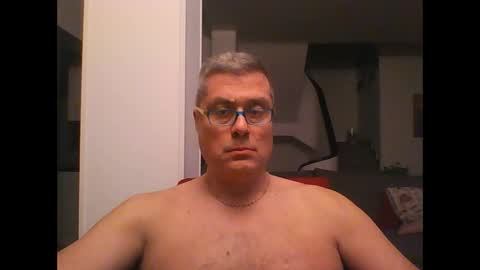 Snapshot of prendimisubito chatting on February 9, 11:15 pm prendimisubito online show from February 9, 11:15 pm