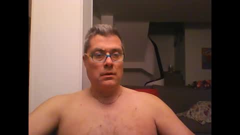 Snapshot of prendimisubito chatting on March 7, 4:24 am prendimisubito online show from March 7, 4:24 am