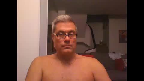 Snapshot of prendimisubito chatting on September 17, 12:34 am prendimisubito online show from September 17, 12:34 am