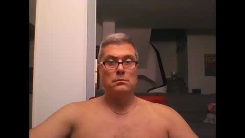 Snapshot of prendimisubito chatting on October 26, 9:53 pm prendimisubito online show from October 26, 9:53 pm