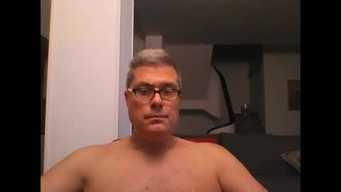 Snapshot of prendimisubito chatting on November 2, 10:01 pm prendimisubito online show from November 2, 10:01 pm