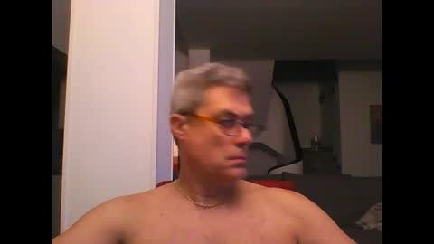 Snapshot of prendimisubito chatting on November 9, 11:36 pm prendimisubito online show from November 9, 11:36 pm