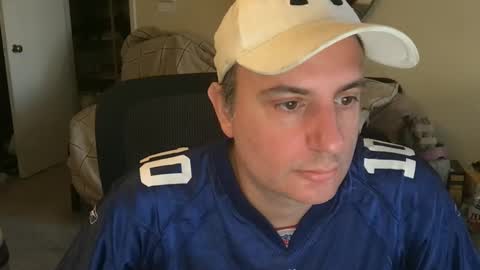 preppyguyintokink1 online show from December 21, 5:42 pm