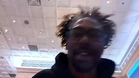 Snapshot of presidentialbryana chatting on October 16, 12:44 am Libra Lamont online show from October 16, 12:44 am