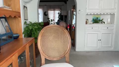 Pretend online show from September 22, 5:26 pm