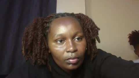 Essy online show from December 15, 12:53 pm