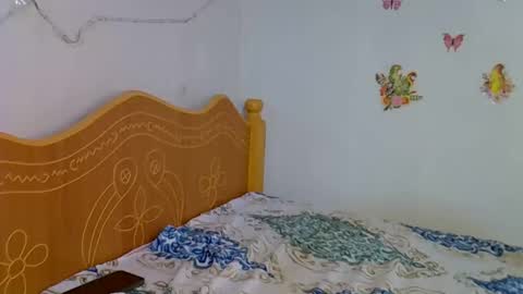 Snapshot of pretty_dey chatting on October 24, 3:47 am pretty_dey online show from October 24, 3:47 am