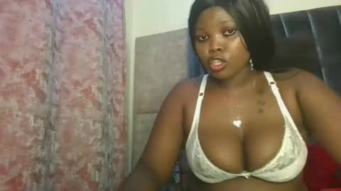 pretty_fel online show from October 3, 4:37 pm