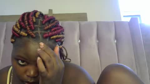 pretty_fel online show from October 22, 4:35 am