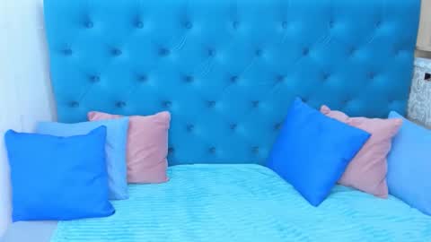 pretty_malika online show from September 27, 12:59 am