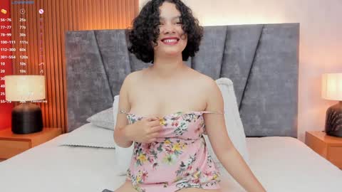 Daisy Flower online show from January 17, 4:39 am