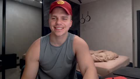 Justin online show from January 5, 2:06 am