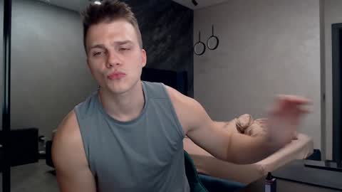 Justin online show from January 7, 6:27 am