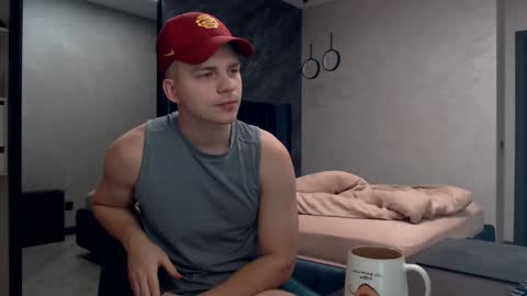 Justin online show from January 15, 3:33 am