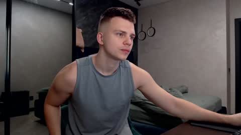 Justin online show from January 31, 3:30 am