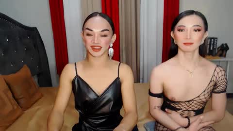 Snapshot of prettyakhira chatting on February 13, 11:37 pm prettyakhira online show from February 13, 11:37 pm