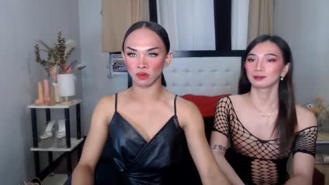 Snapshot of prettyakhira chatting on February 20, 12:04 pm prettyakhira online show from February 20, 12:04 pm