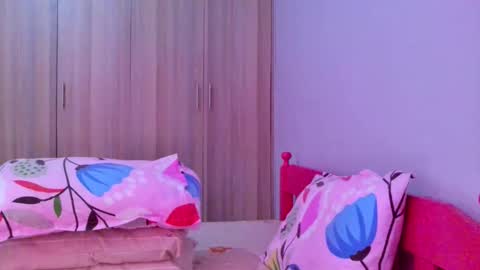 prettybigclit_ebony online show from October 7, 7:27 am