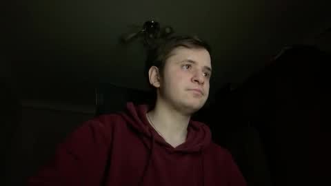 prettyboyhot01 online show from December 2, 10:39 am