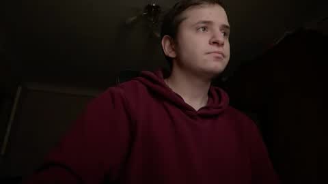 prettyboyhot01 online show from December 5, 11:16 am