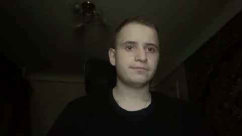 prettyboyhot01 online show from September 10, 1:44 pm