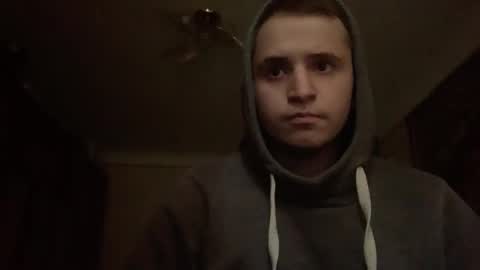 prettyboyhot01 online show from September 30, 12:21 pm