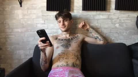 pretty boy online show from December 20, 8:23 pm