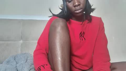 Vee online show from November 15, 11:32 pm