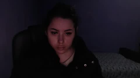 prettyjulliette online show from February 7, 3:08 pm