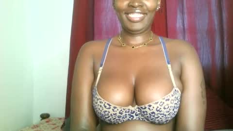 Snapshot of prettyvishy chatting on February 3, 6:24 am prettyvishy online show from February 3, 6:24 am