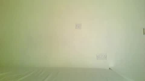 Snapshot of prettyvishy chatting on November 10, 2:21 am prettyvishy online show from November 10, 2:21 am