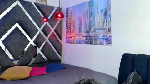 prince_arthur77 online show from September 14, 12:59 pm