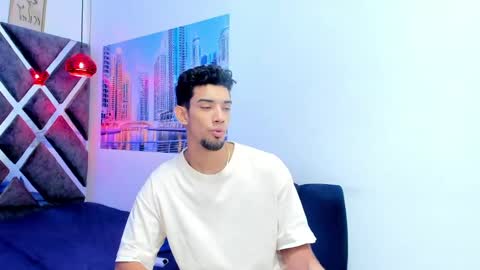 prince_arthur77 online show from October 9, 1:09 pm