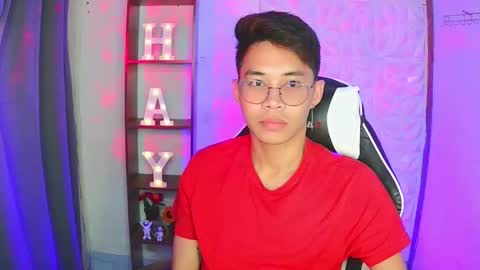 prince_harrison online show from October 27, 6:06 am