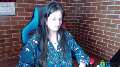 Leia online show from September 26, 1:20 am