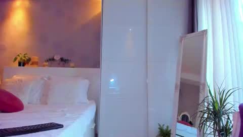 Haziel -  online show from September 17, 2:52 pm