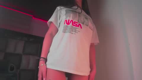 princess_tokyo_ online show from September 30, 11:21 pm