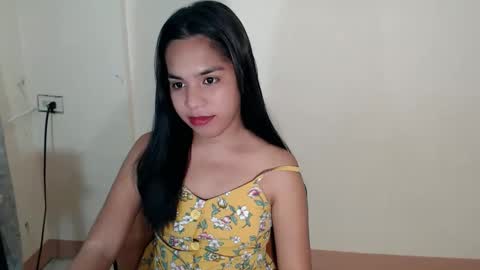 Snapshot of princess_yurie chatting on October 8, 7:22 pm Yurie online show from October 8, 7:22 pm